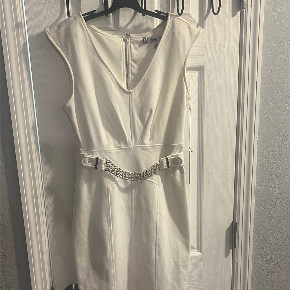 Jennifer Lopez White Mid-knee  Dress with Chain Belt